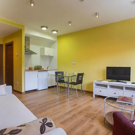 La Del Vencejo Hotell *